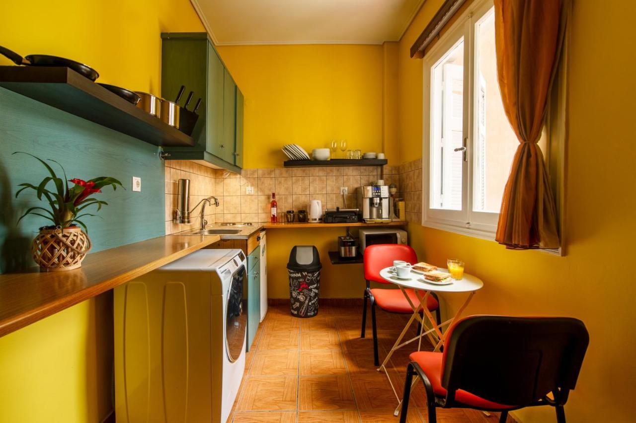 Charlie City Center Room Athens Exterior photo